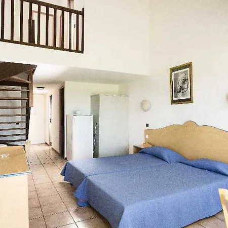 Sowell Family Les Amandiers 4* Arles